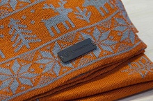 Новогодний плед с оленями с логотипом компании оранжевый